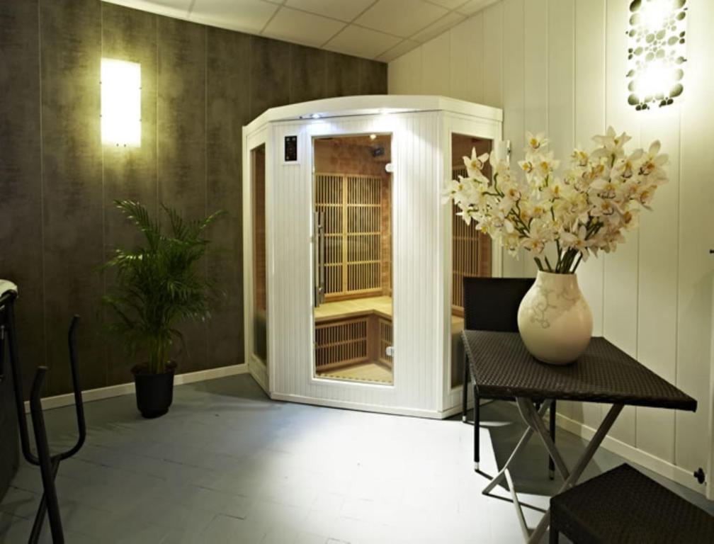 Maison D'Hotes "Les Jardins De Mazamet" Bagian luar foto