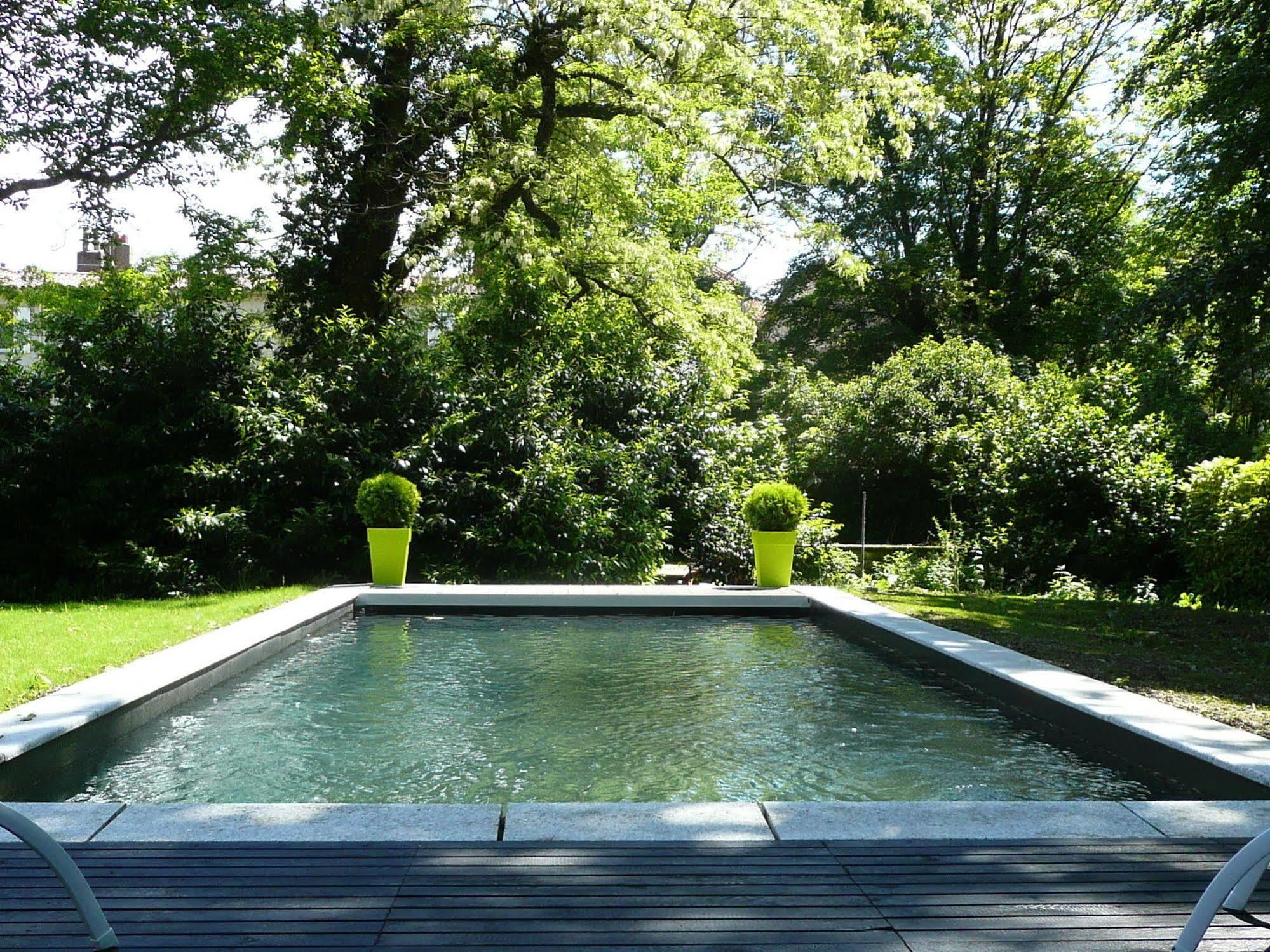 Maison D'Hotes "Les Jardins De Mazamet" Bagian luar foto
